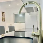 Apartmán Cyv - Modern Choice For Couples In Good Location *