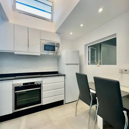 Cyv - Modern Choice For Couples In Good Location Daire *