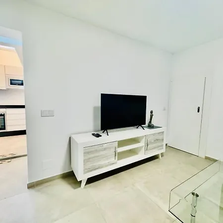 Cyv - Modern Choice For Couples In Good Location Apartament Fuengirola