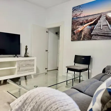 Cyv - Modern Choice For Couples In Good Location Apartament Fuengirola