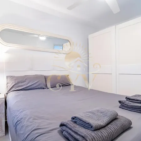 Apartament Cyv - Modern Choice For Couples In Good Location *