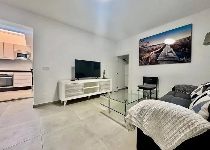 Cyv - Modern Choice For Couples In Good Location * Fuengirola
