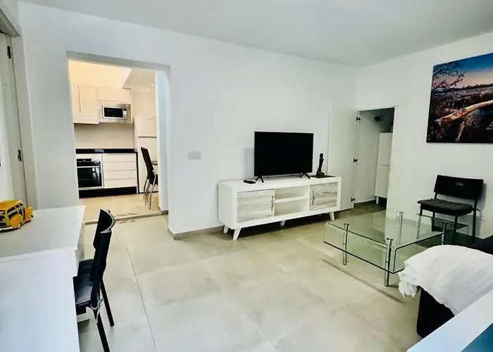 Cyv - Modern Choice For Couples In Good Location Daire